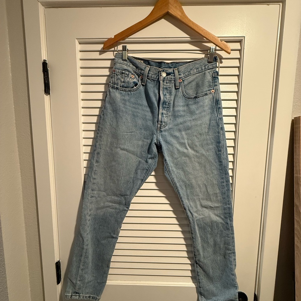 Levi's Blue Skinny Jeans with Vintage Appeal